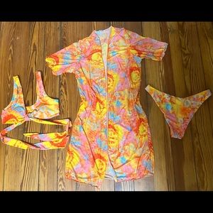 Ladies Large SHEIN  tye-dye bikini swim suit with matching coverup.